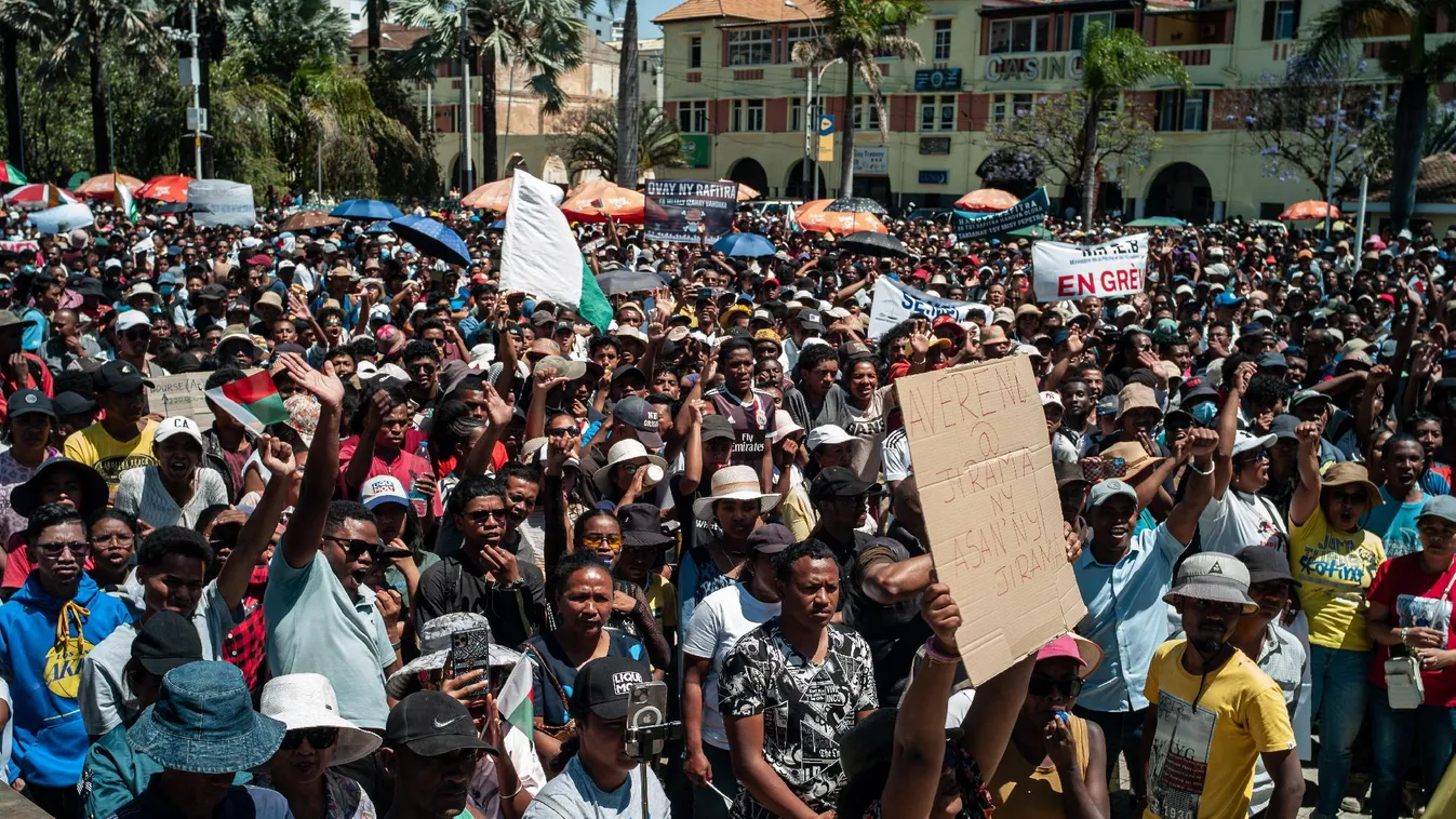 Megtörtént a katonai hatalomátvétel a forrongó szigetországban