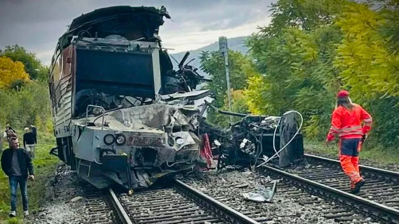 Egyetlen pillanat, 91 sérült: a szlovákiai vonatbaleset drámája és a felelősség kérdése