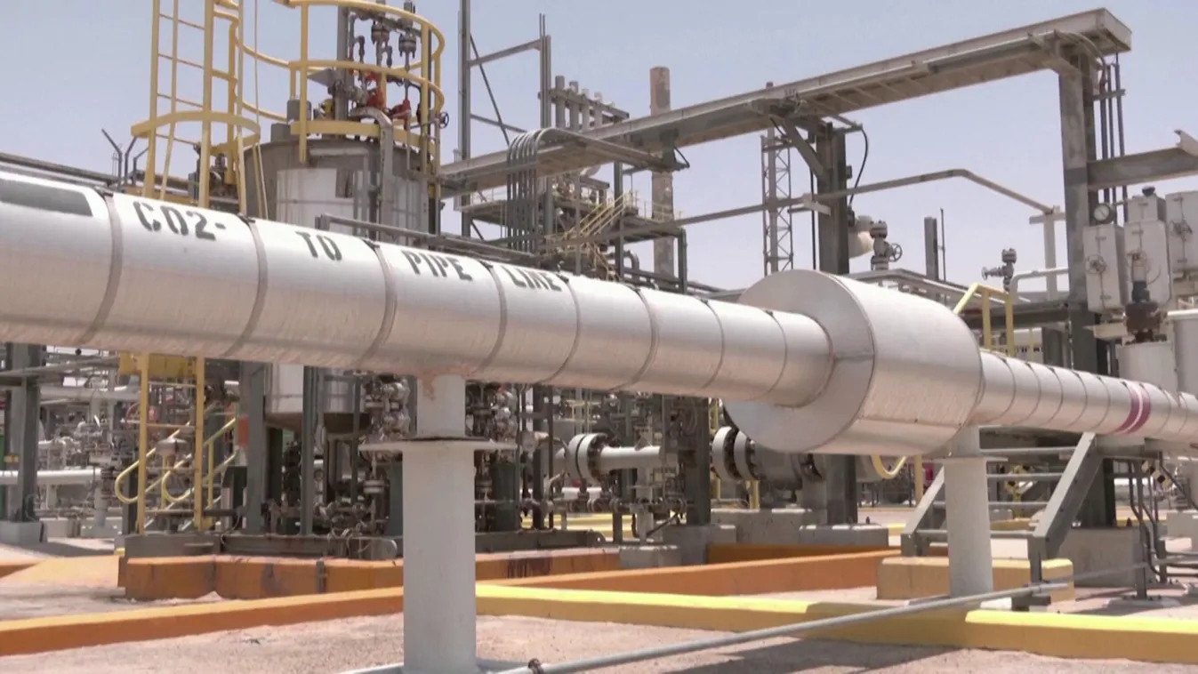 Miközben Brüsszel tiltaná, mi betároltuk: másfél évnyi gáz biztosítja a magyarok melegét! + videó