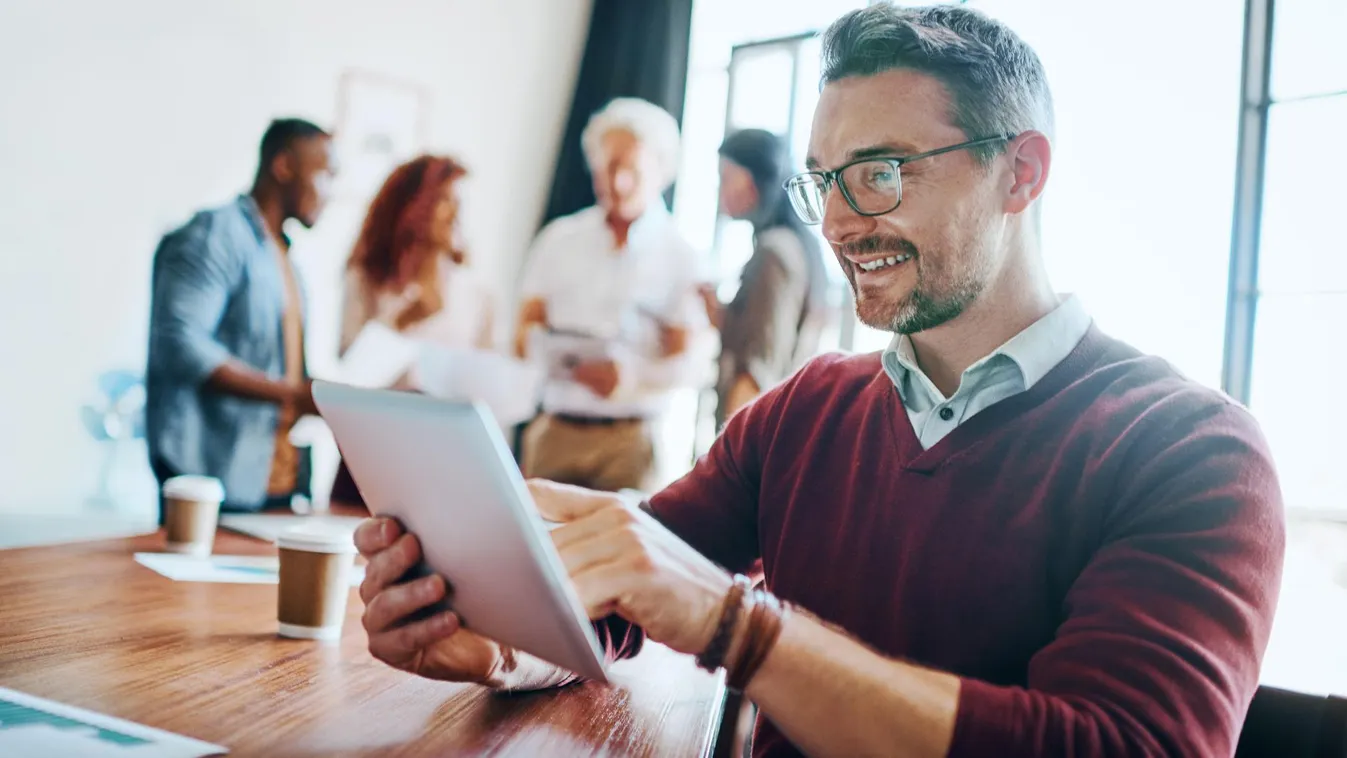 Lázár János zseniális terve: Százmilliárdok maradhatnak az önkormányzatoknál