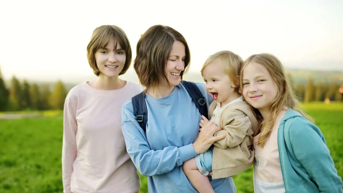 NAV: Év közben is érvényesíthető a háromgyermekes anyák adókedvezménye