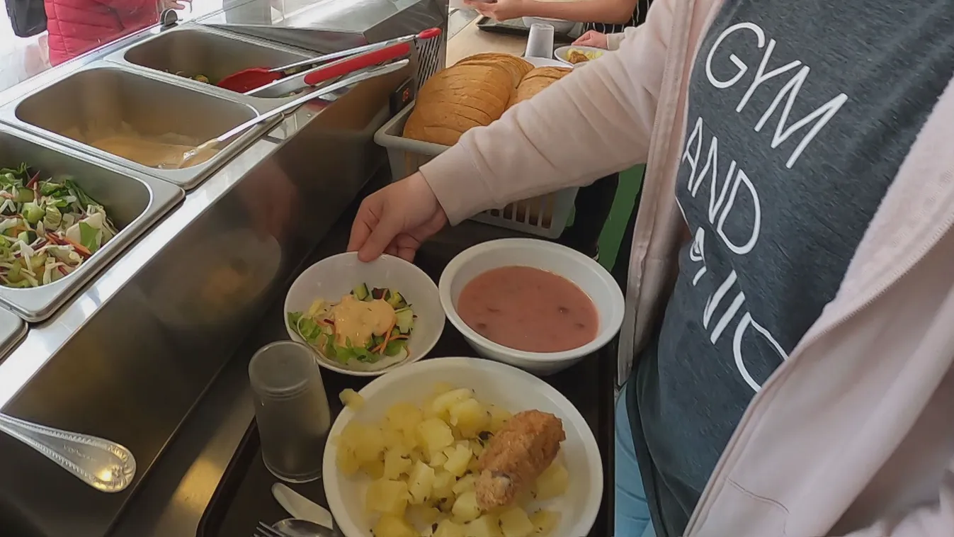 Tömeges ételmérgezés – már csak nyolc gyereket ápolnak kórházban + videó