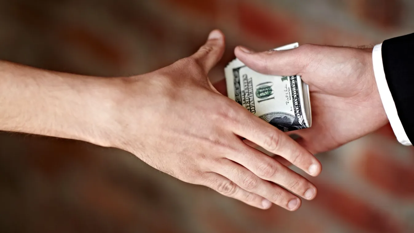 Magyar Péter lebukott: Brüsszel megmentette a börtöntől, de van egy szörnyű ára - átverte a szavazóit