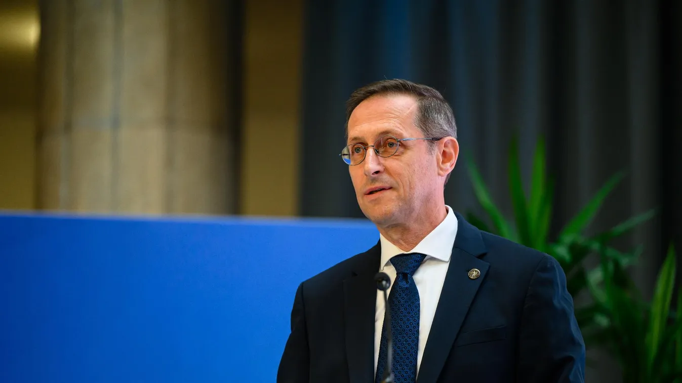 Varga Mihály: Magyarország jó időben hozott jó döntést a keleti nyitással