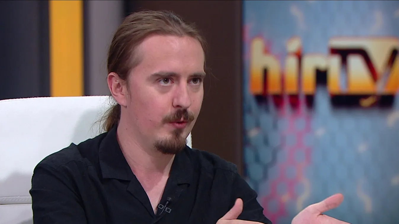 Láncreakció: Donald Trump szerint a NATO–tagállamoknak le kéne lőniük a légtérsértő orosz gépeket + videó