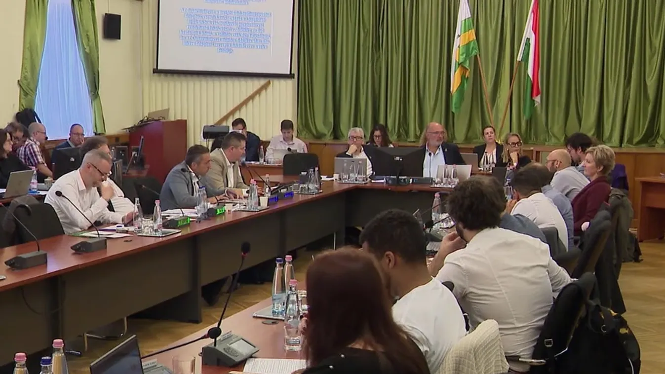 Még mindig megoldásra várnak a józsefvárosi bérlakásokban élők  + videó