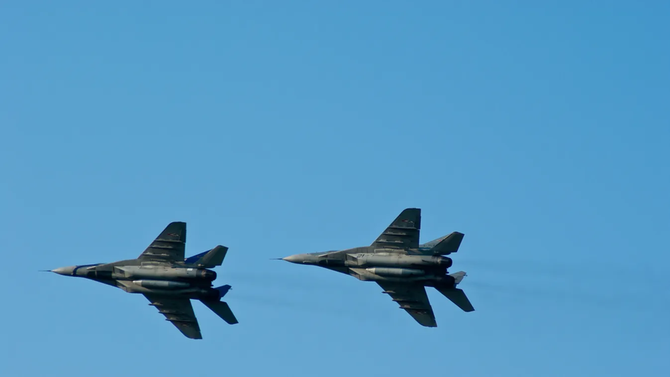 A szövetséges erők és az orosz haderő konfrontációs zónájában szolgál a magyar légierő