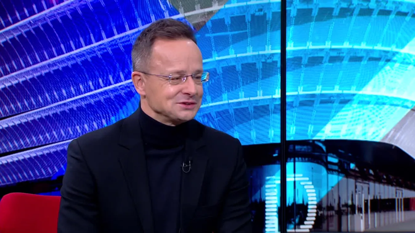 Lelátó - "Csak olyan mosópor van otthon, ami pirosat meg feketét tud mosni" - 