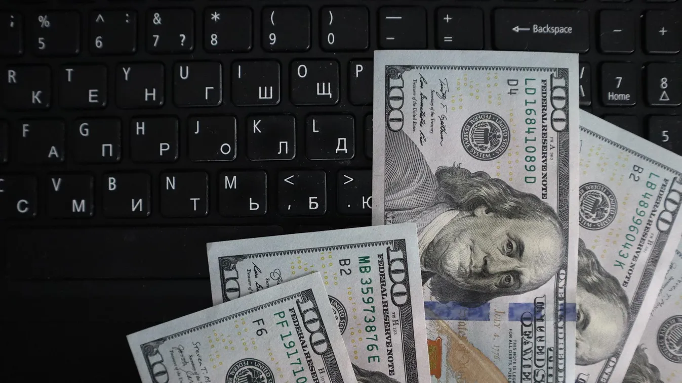 Az amerikai baloldal állta a telexes újságírók fizetését