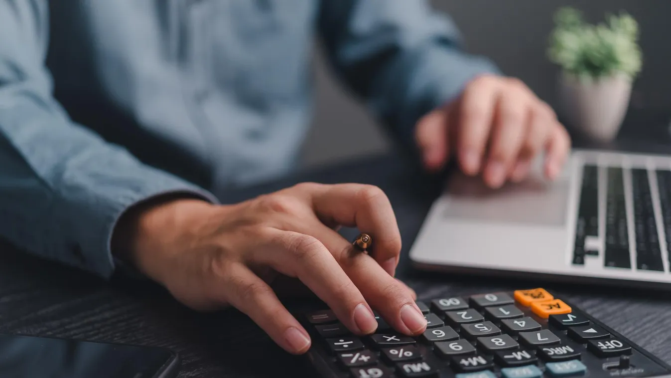 Lentner Csaba: Átfogó támadás indult a magyar családok és a vállalati adók ellen is + videó