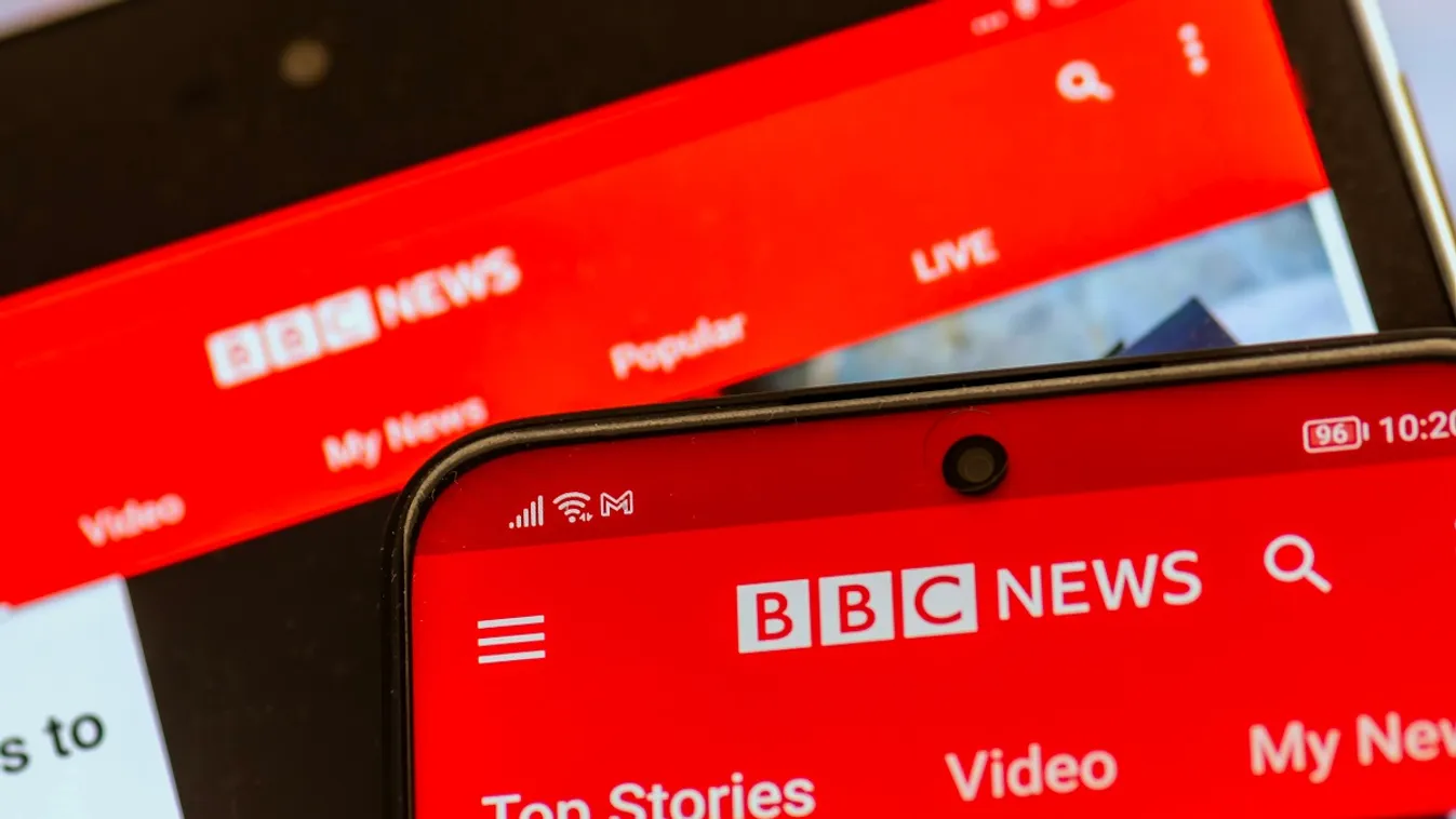 Manipilációs vádak miatt lemondott a BBC vezérigazgatója