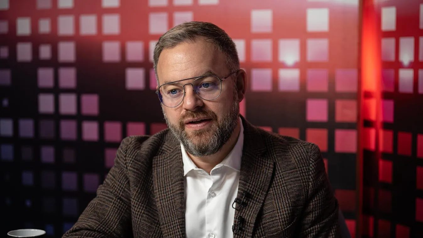 Aranyvécék árnyékában: Von der Leyen 135 milliárd eurós biankó csekket íratna alá a tagállamokkal