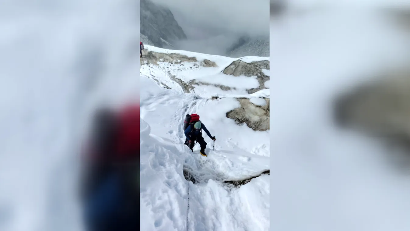 Radar – Forradalom, vesekő és lavina nehezítette Klein Dávidékat