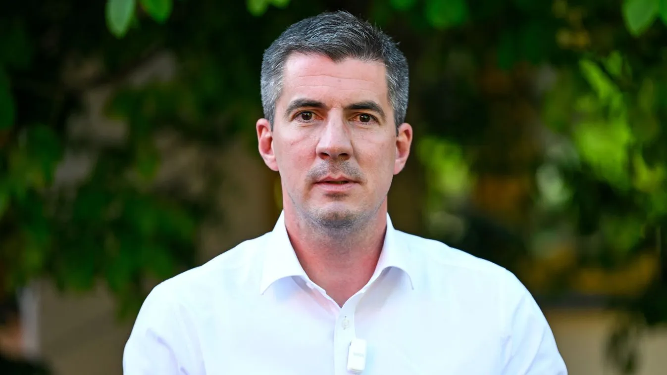 Kocsis Máté elárulta, mi a legjobb fegyver az álhírek ellen