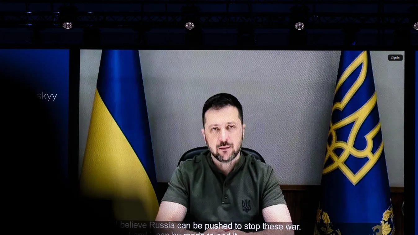 Készülve a Trump–Putyin találkozóra Zelenszkij az igazságos békéről beszélt