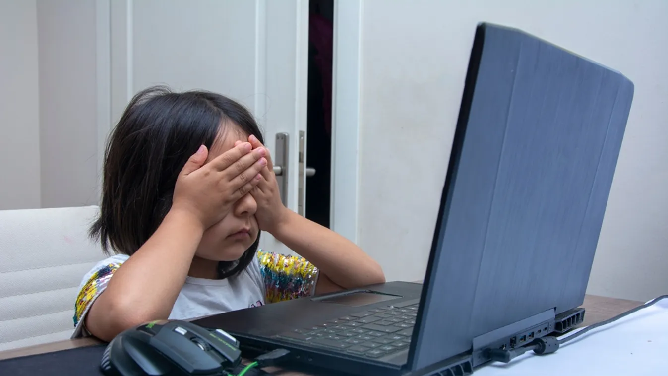 Kiskorú lányok bizalmába férkőzve kért intim képeket – 5 év letöltendő járt érte