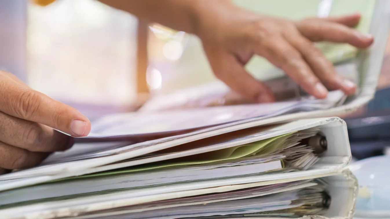 2,7 milliárd forint kárt okozó számlagyárat kapcsolt le a NAV