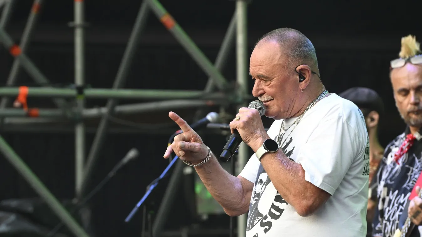 Elnézést kért Nagy Feró + videó