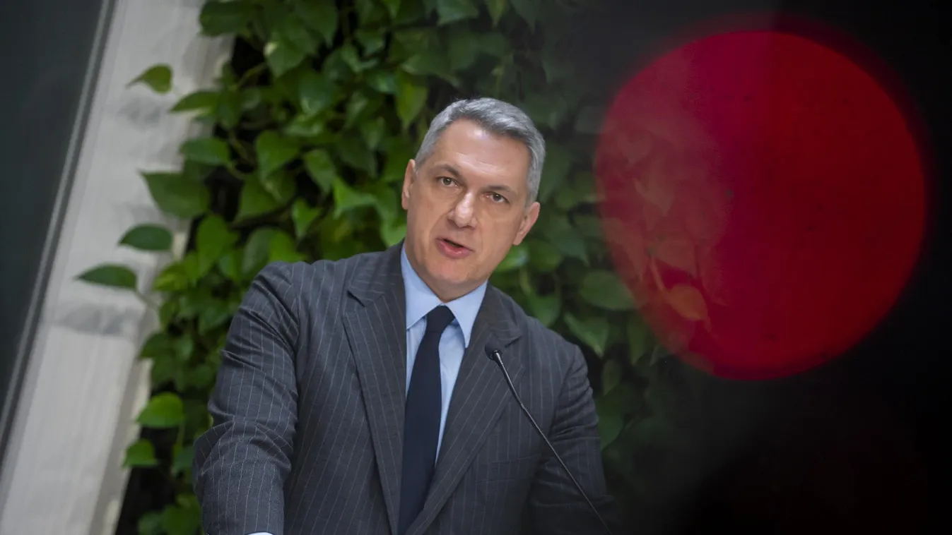 Lázár János: Ha valakinek van esélye az ország további fejlesztésére, lehetősége, képessége, tudása, az mindenképpen mi vagyunk + videó