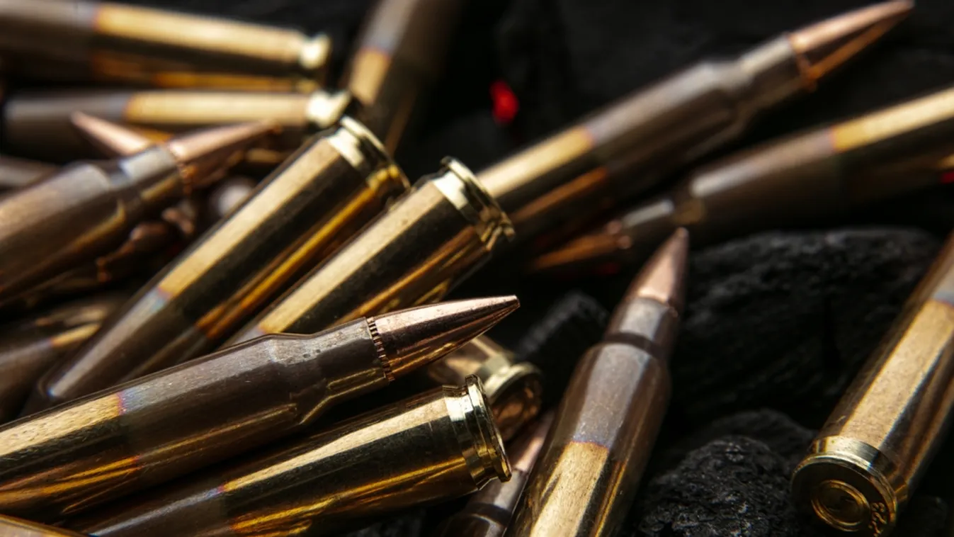 Egyre nagyobb az elégedetlenség Romániában, már egy NATO-nak bedolgozó lőszergyár dolgozói is sztrájkba fogtak