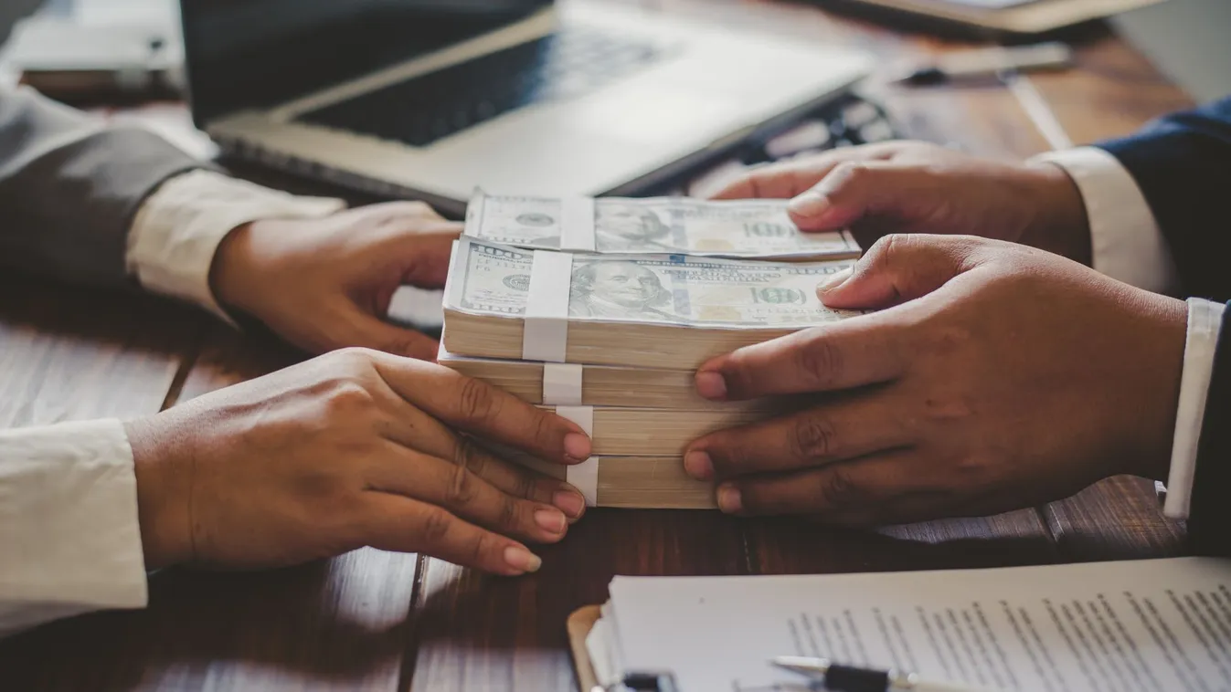 Így tüntetik el a tanúkat? Ukrán fantomcég fizetett 290 milliós óvadékot a pénzmosókért