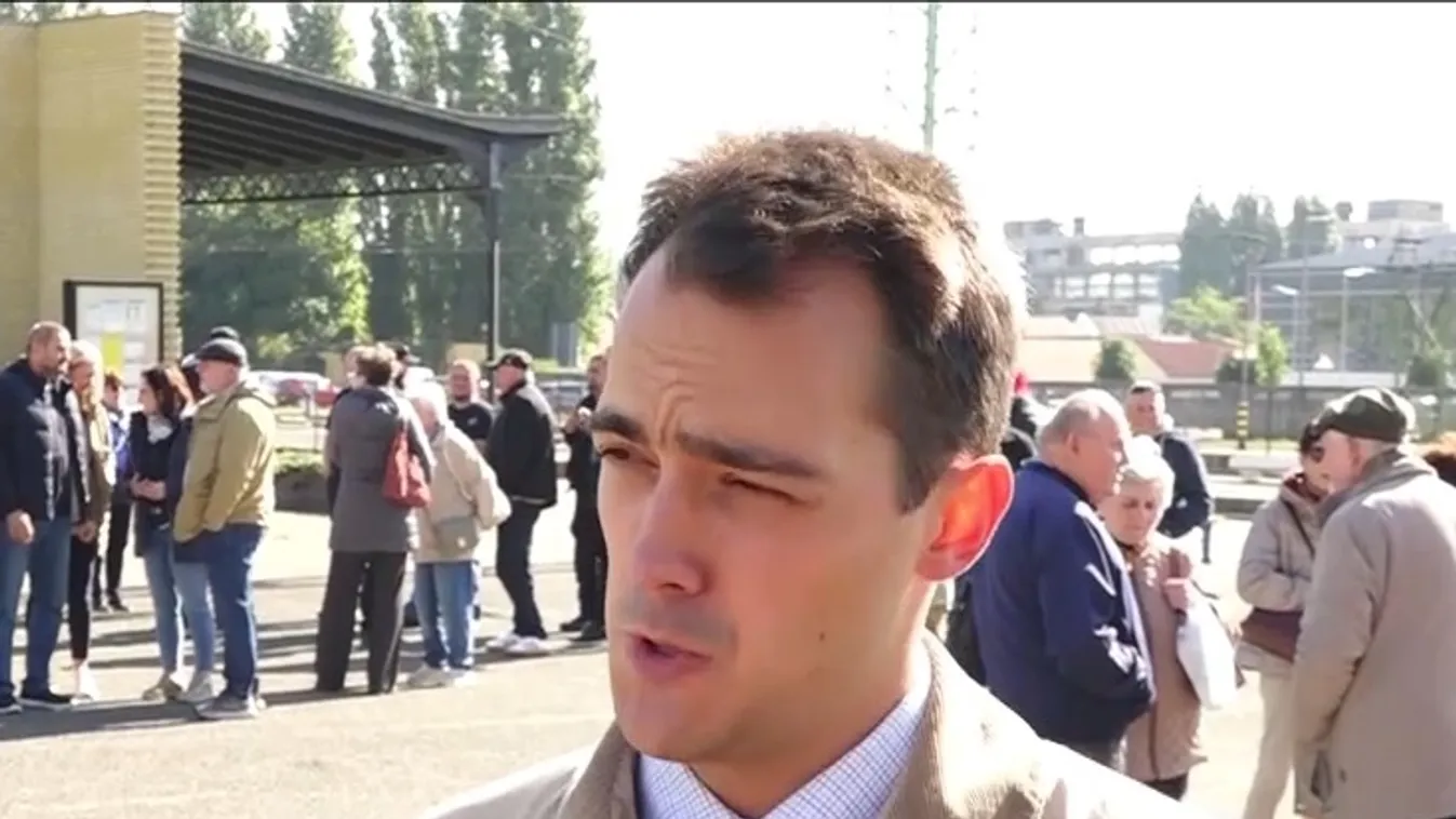 A CitizenGo közös sétát szervezett a családokért, a pécsi pride felvonulás előtt  + videó