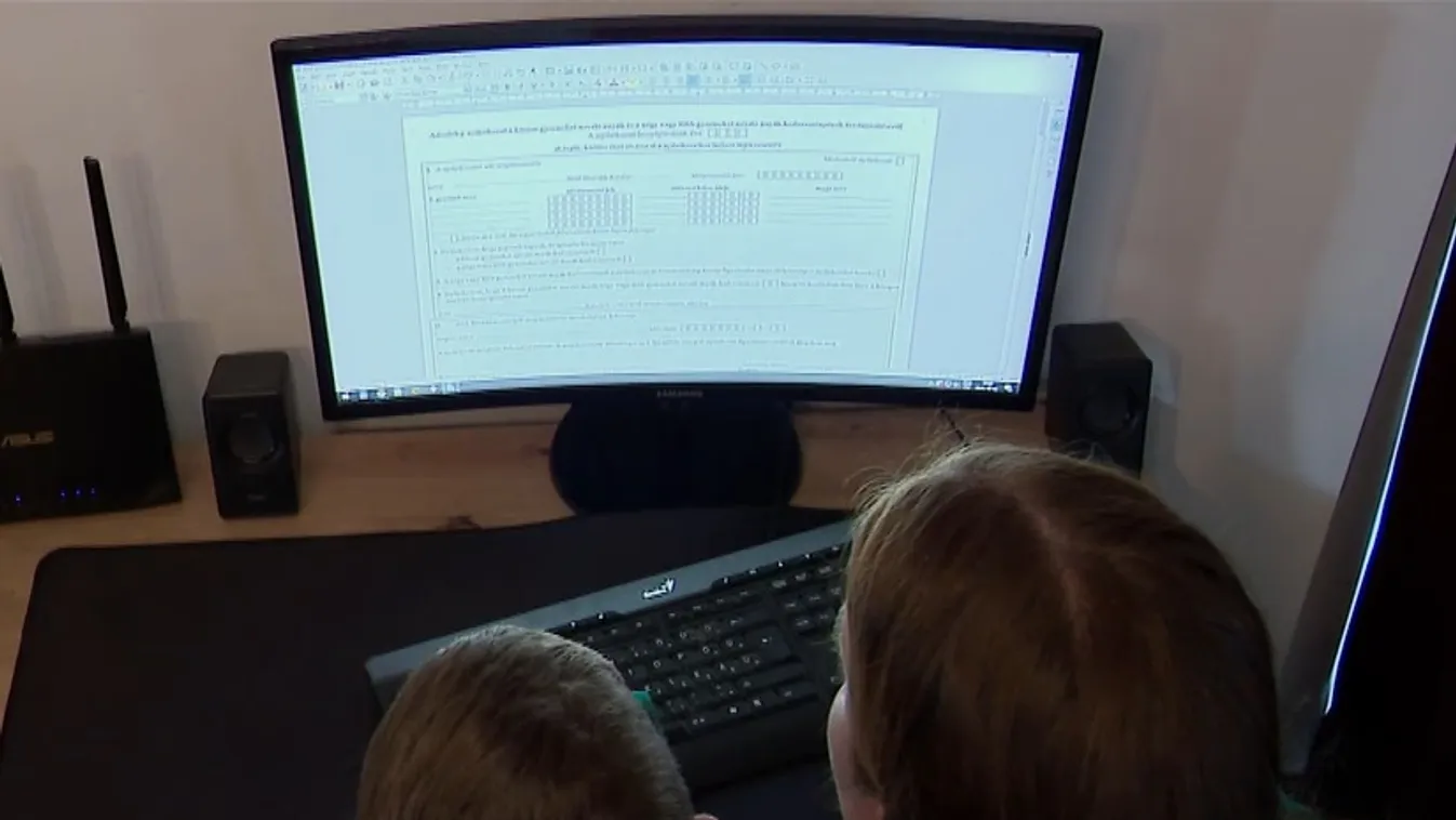 Néhány kattintással elintézhető a háromgyermekes anyák SZJA-mentességének igénylése  + videó