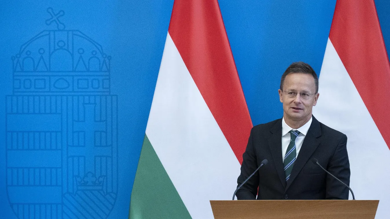 Szijjártó Péter: A kormány munkacsoportot hoz létre tíz stratégiai partnervállalattal  + videó