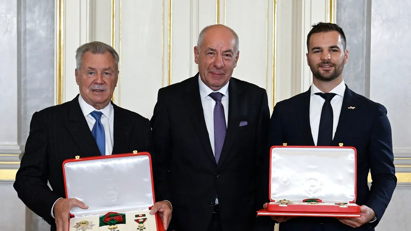 Szent István Rend kitüntetésben részesült Kapu Tibor és Farkas Bertalan + videó