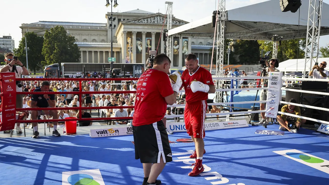 Az ökölvívás legendái újra ringbe szálltak + videó