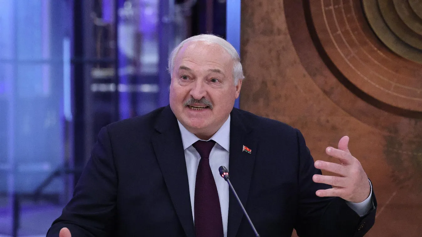A fehérorosz elnök Ukrajna, mint állam eltűnésérő beszélt egy intejrúban