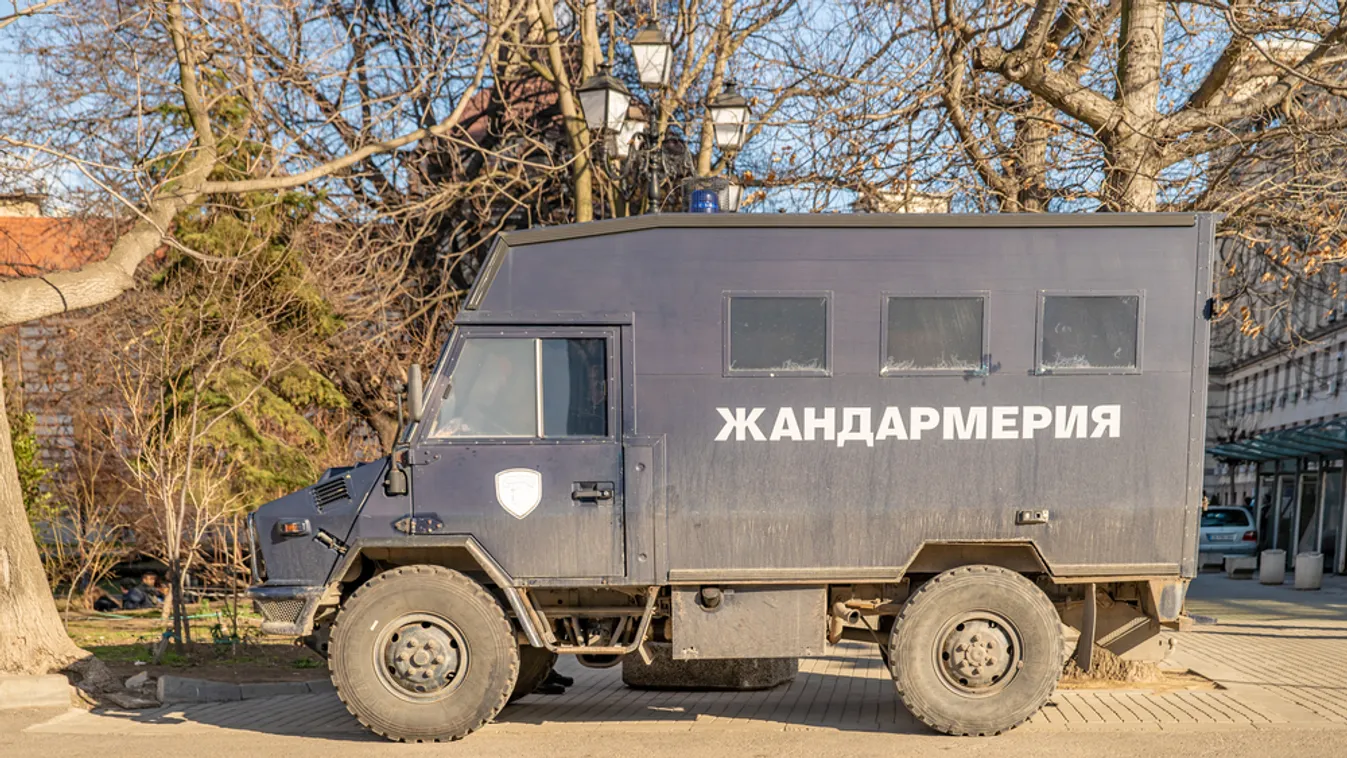 Tragikus véget ért egy migránsokkal teli kisbusz üldözése Bulgáriában