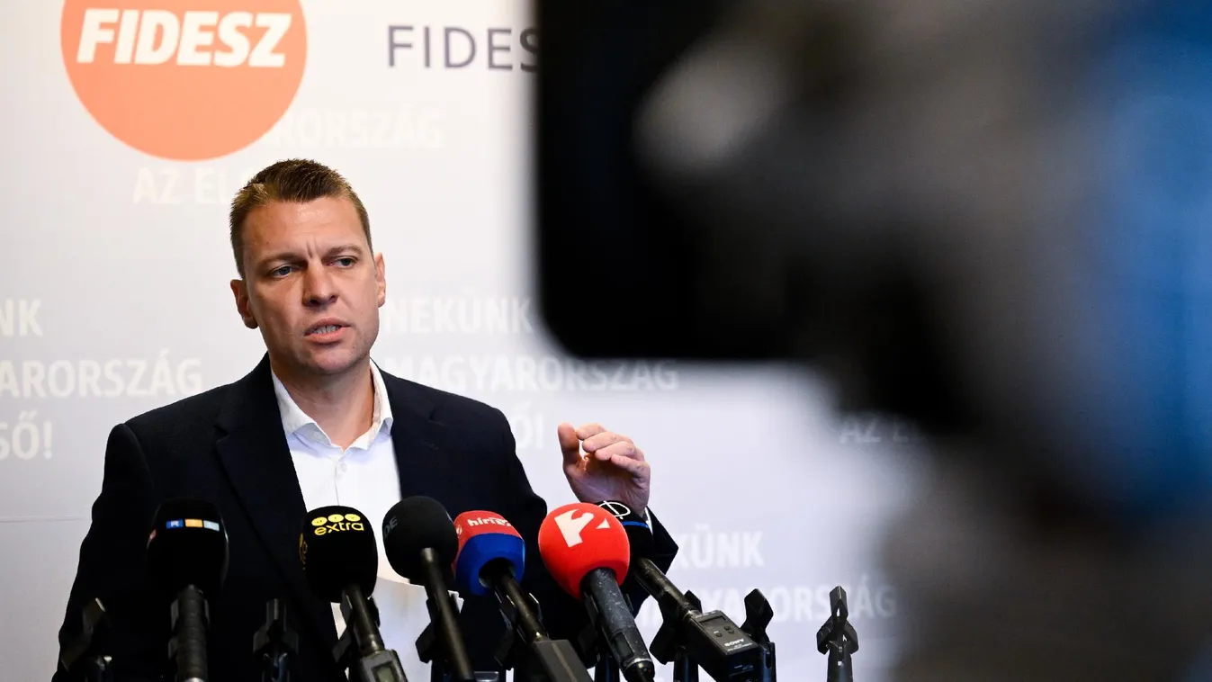 Menczer Tamás: Mi megmutatjuk az erőnket, de nekünk nem kell hozzá pisztoly + videó