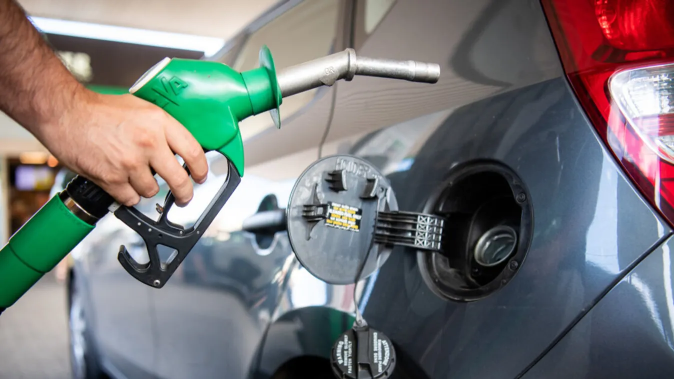 Barátság kőolajvezeték: óriási üzemanyag-drágulásra figyelmeztet a Mol-vezér