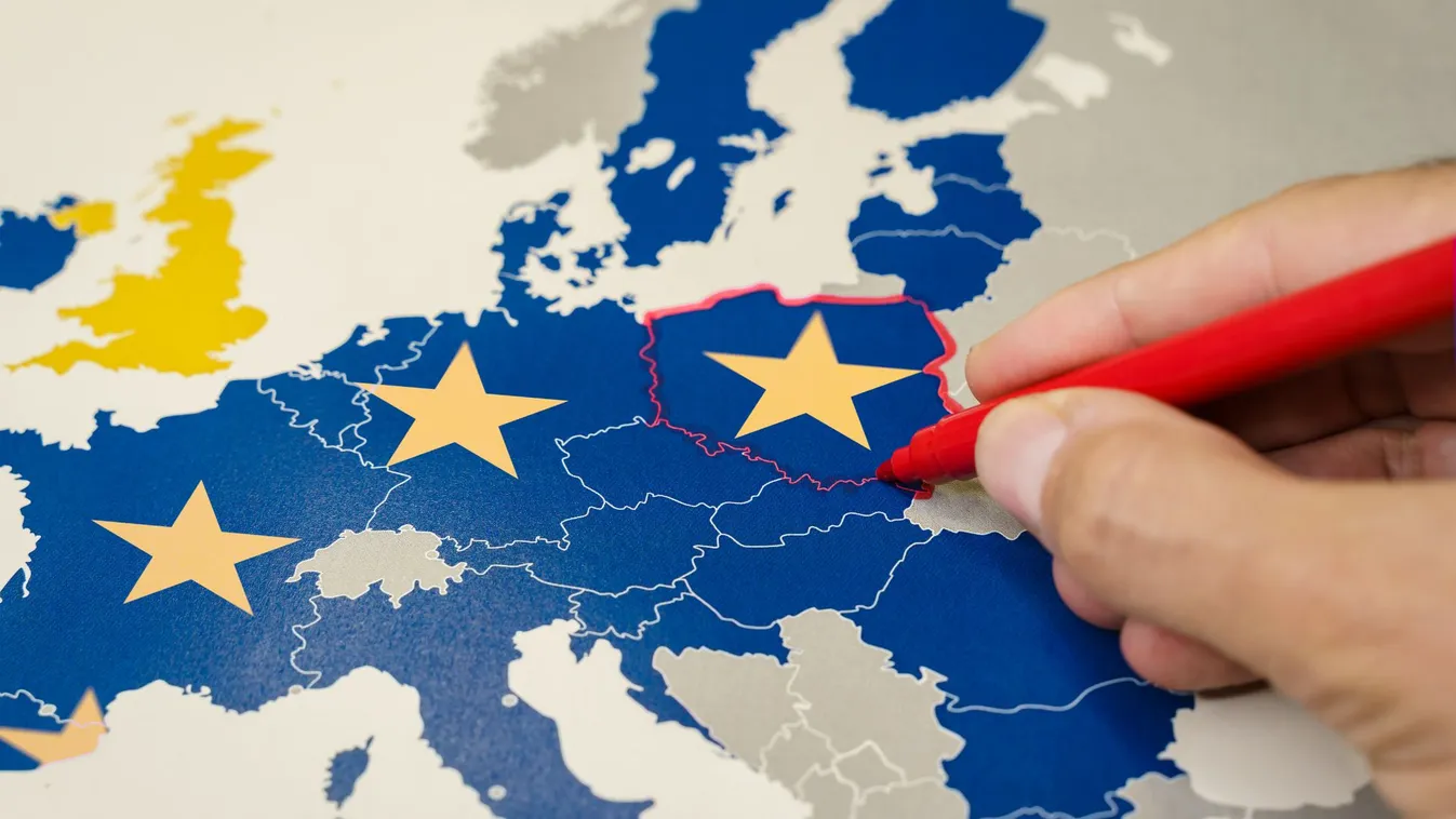 Orbán Viktor: Magyarországnak nem érdeke Ukrajna összeomlása