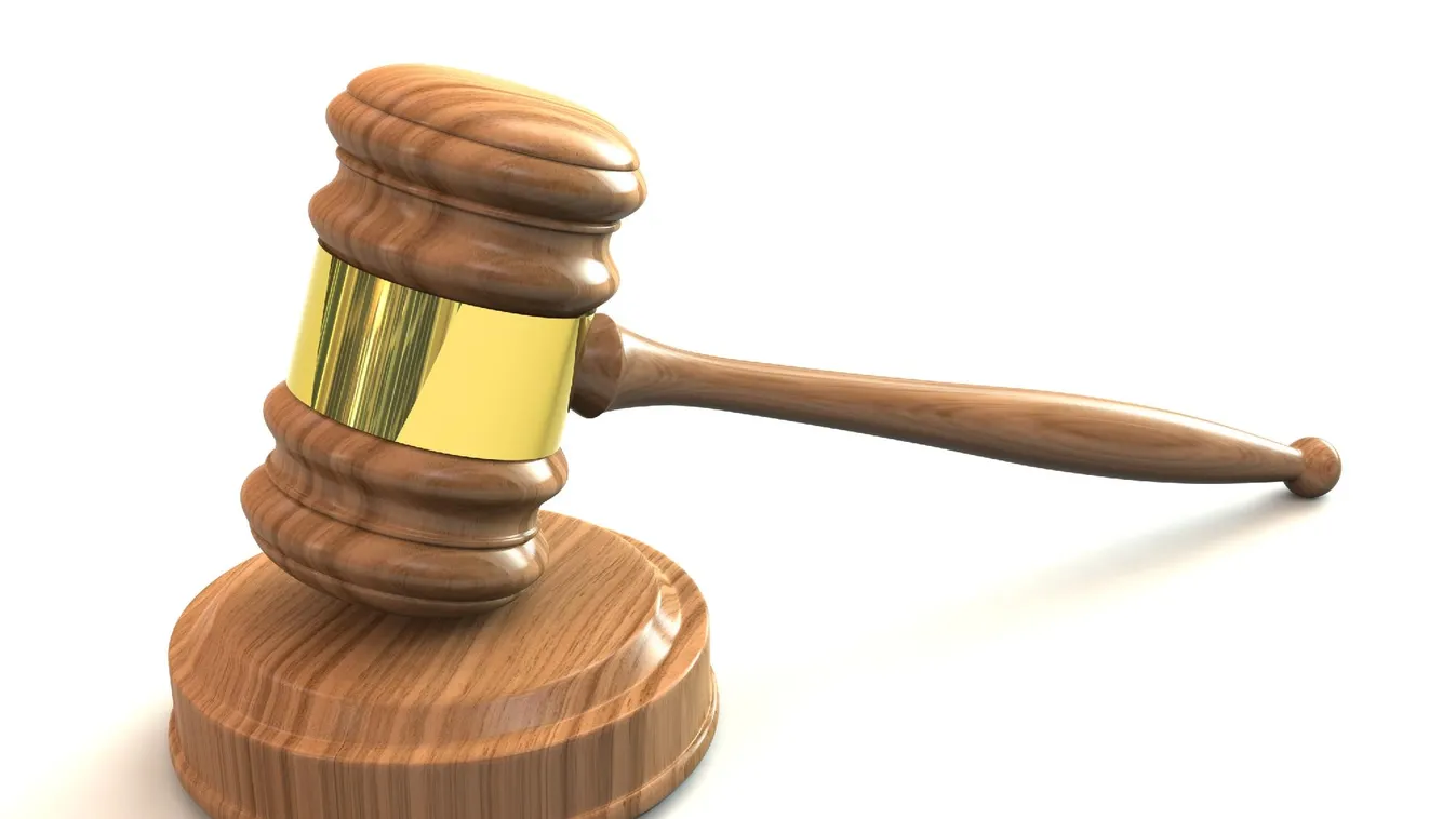 Betörte pár hetes csecsemője koponyáját az anya – 5 év börtönt kapott