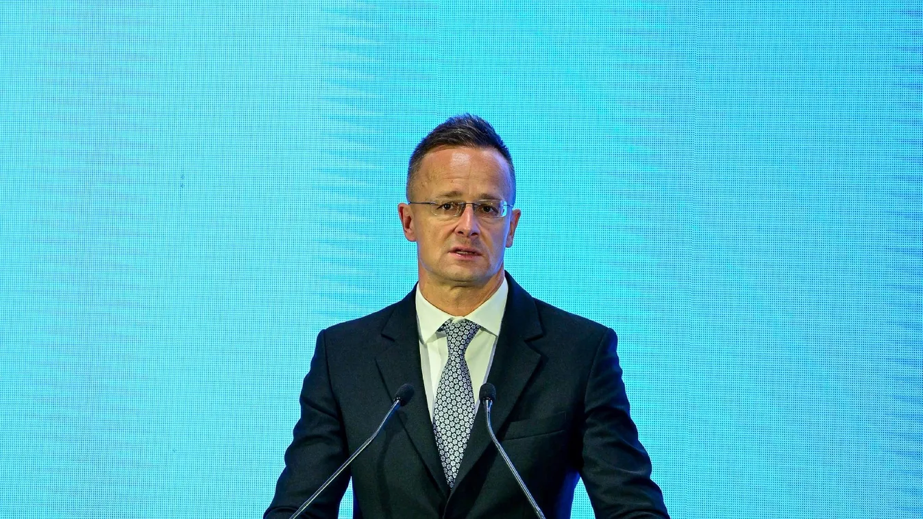 Szijjártó Péter: Teljes kiszolgáltatottságot jelentene a két kőolajvezeték közül az egyik feladása  + videó