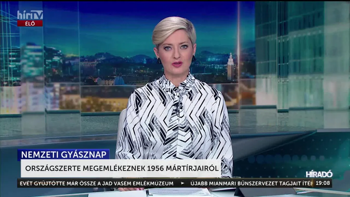 ORSZÁGSZERTE MEGEMLÉKEZNEK 1956 MÁRTÍRJAIRÓL