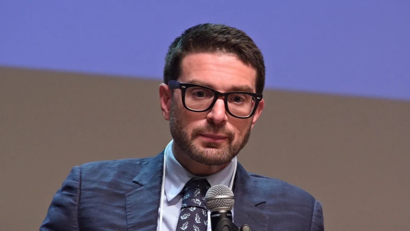 A bolgárok is kiakadtak Soros Györgyékre