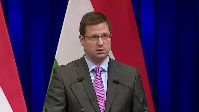 A Kormányinfót téma volt Budapest költségvetési válsága