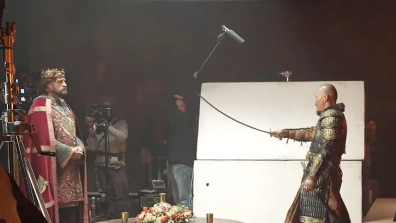 Radar – Kivágták a filmből L. Simon Lászlót  + videó