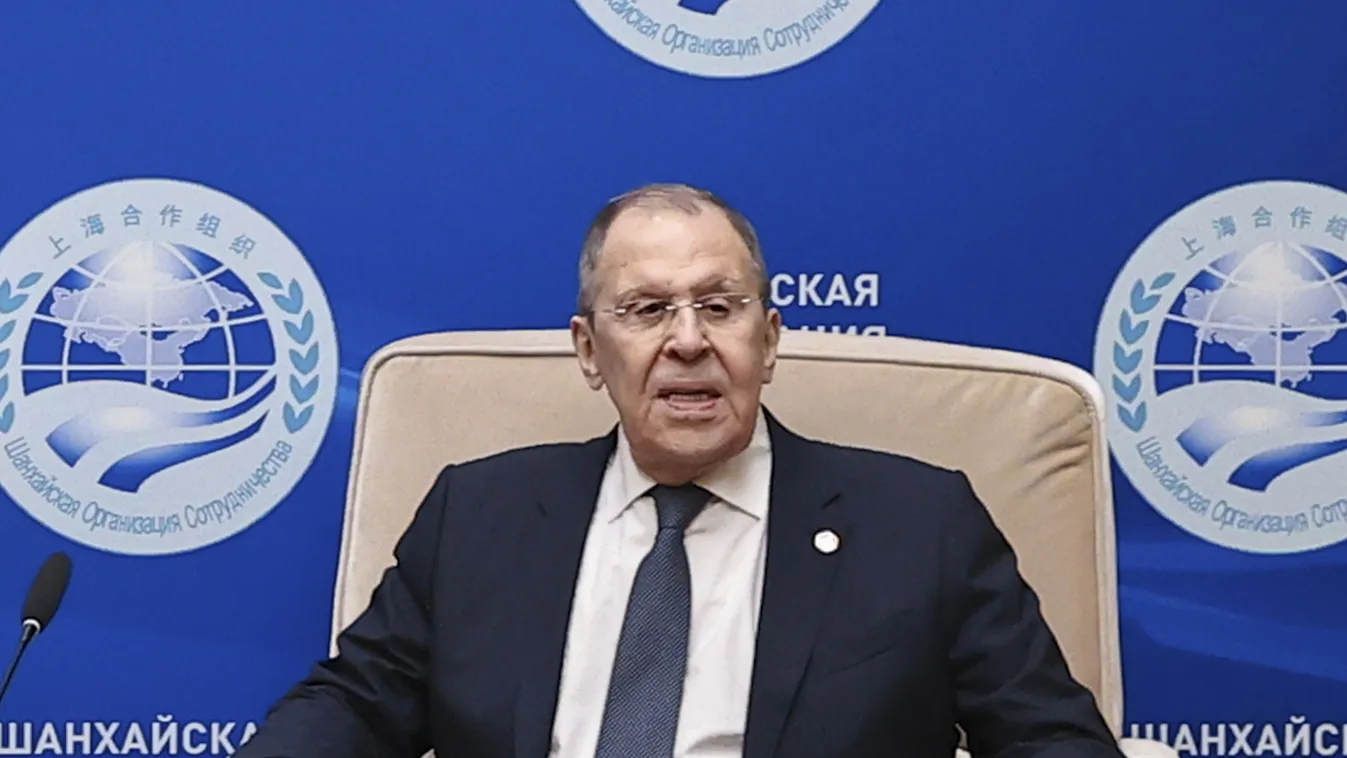 Szergej Lavrov szerint kérdés, hogy ki lesz, aki aláírja a megállapodásokat az ukrán oldalon