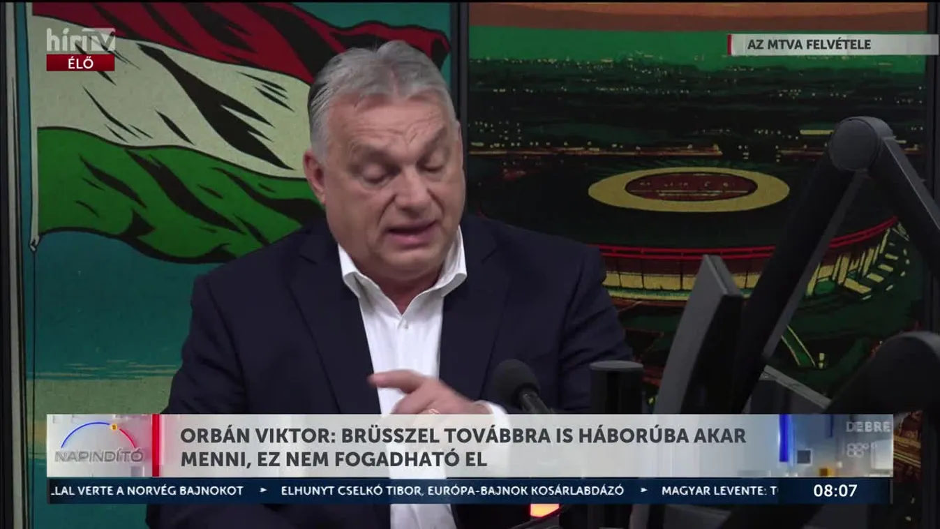 Orbán Viktor: Vissza kell fordítani a zsákutcából az európai politikát