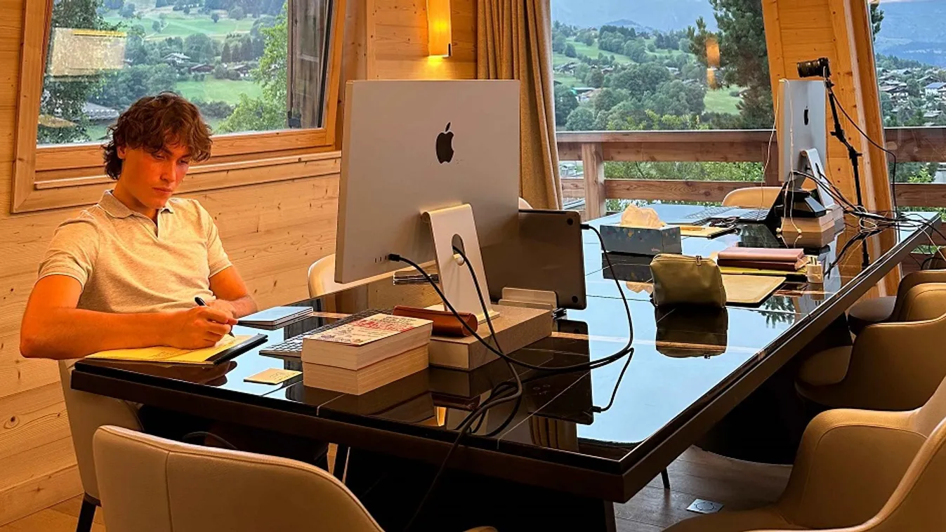 A munka jövője: amerikai fizetés falusi nappaliból