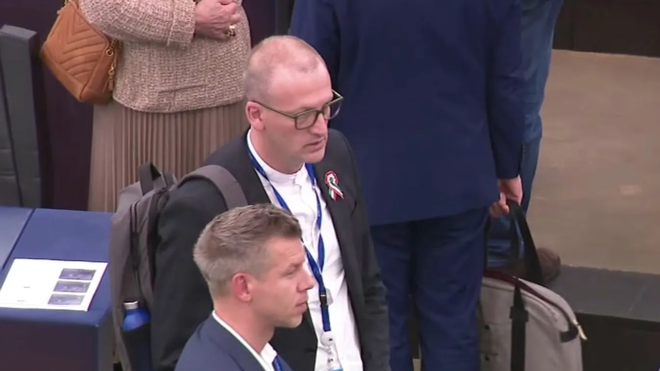 Tarr Zoltán: Brüsszel mindent jól csinál a migrációval kapcsolatban + videó