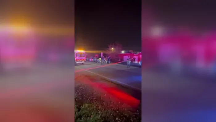 Vérfürdő egy kaliforniai gyerekzsúron