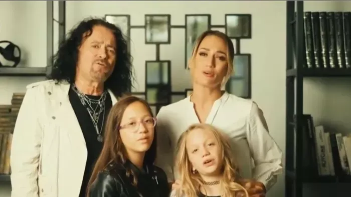 A rockerszív karácsonykor a családé