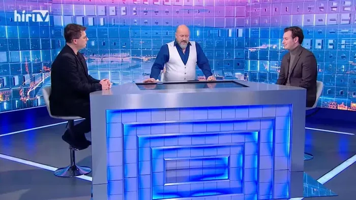 Gyilkossággal fenyegetőző "szeretetország" és a férges csokimikulás rejtélye