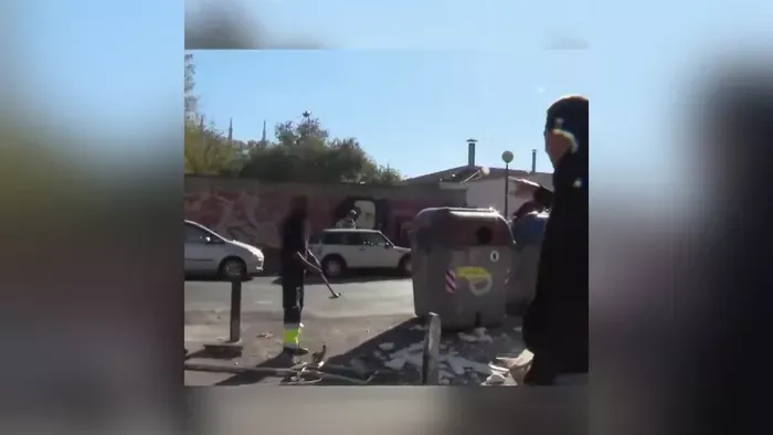 A migránsok rátámadtak egy spanyol tévéstábra