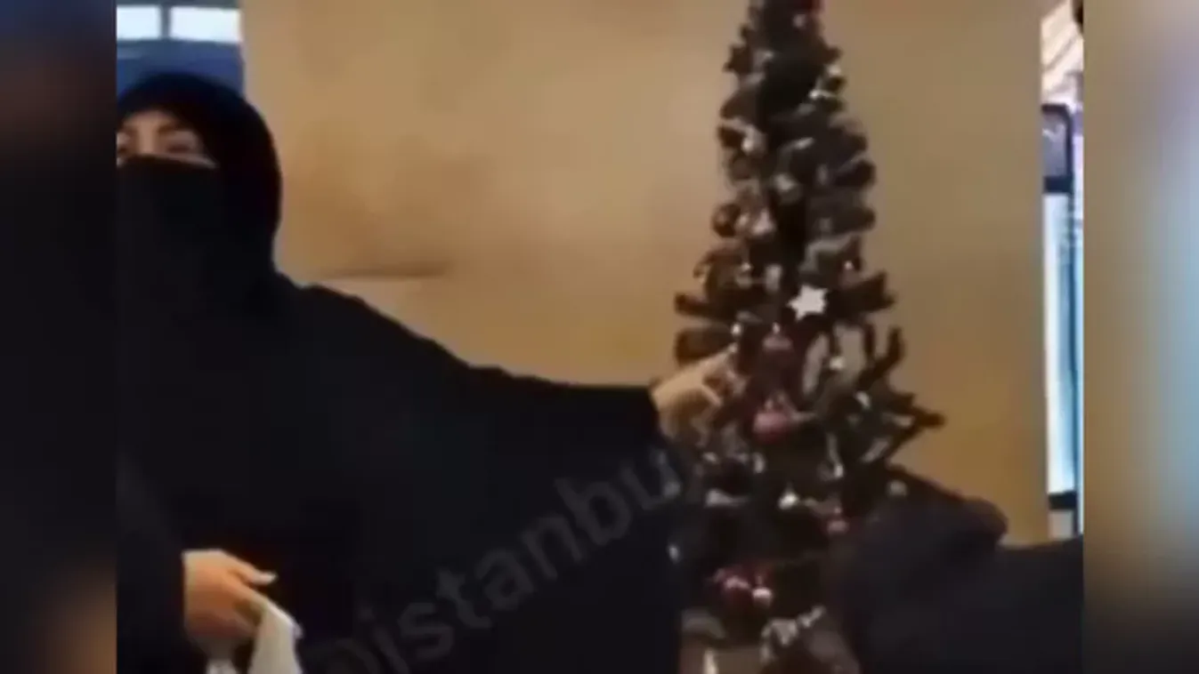 Újra a karácsonyi szimbólumok eltörlése miatt vitáznak Olaszországban